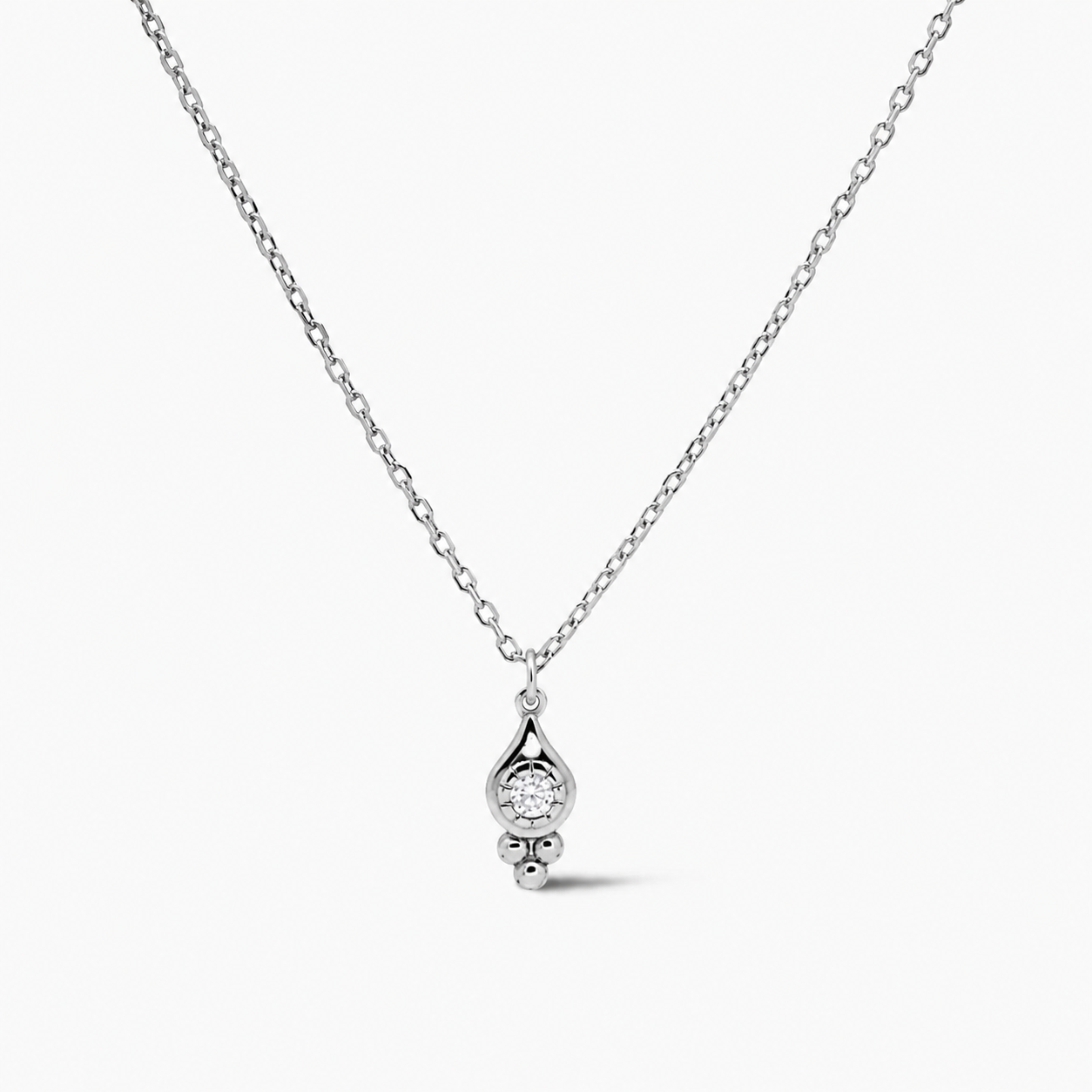 Necklace Emma Triple Dots Silver